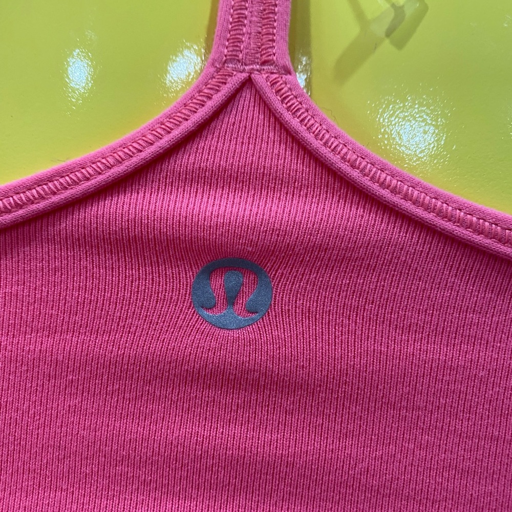 LULULEMON tank⭐️ - Picture 5 of 6